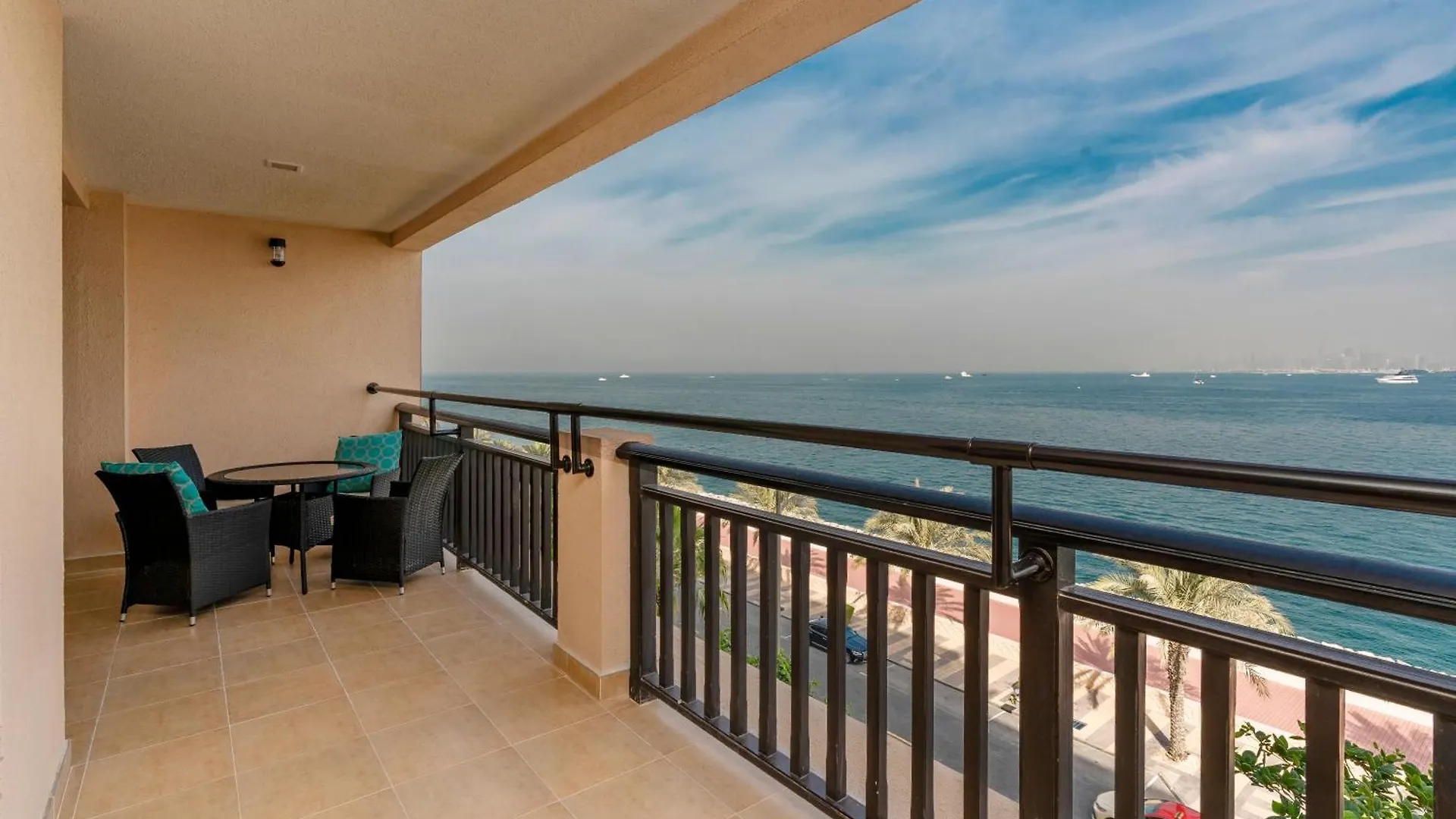 Cozy, Full Sea View, Private Beach, In 5 Stars Resort At The Palm Dubai Apartment