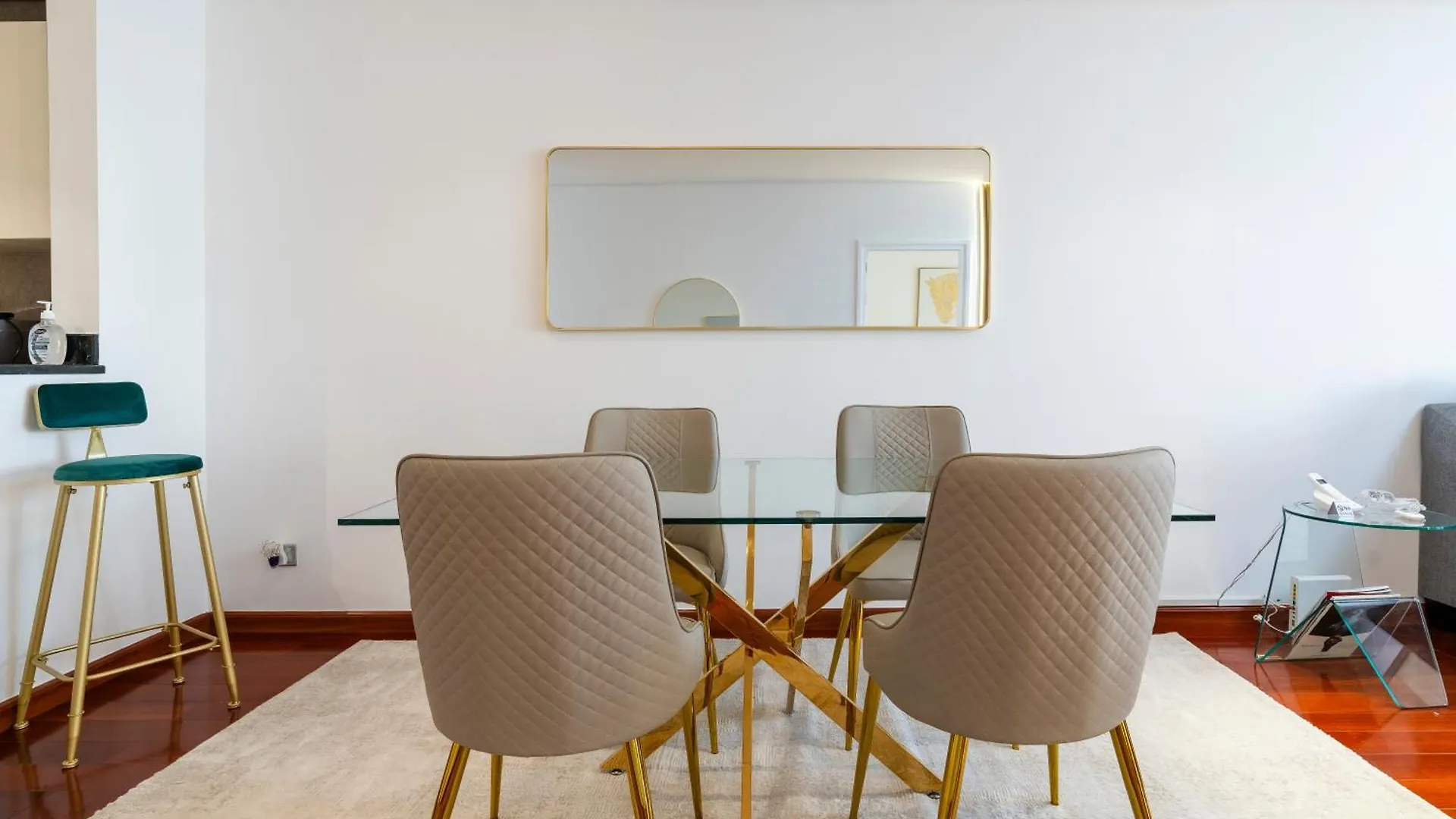 Apartment Cozy, Full Sea View, Private Beach, In 5 Stars Resort At The Palm Dubai United Arab Emirates